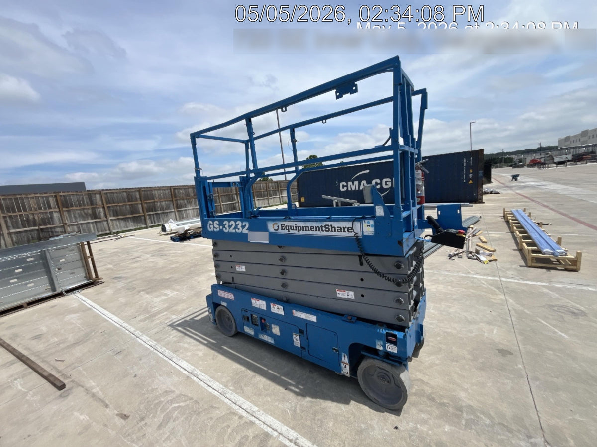 2018 Genie GS-3232 Genie GS-3232 Scissor Lift w/Standard Options