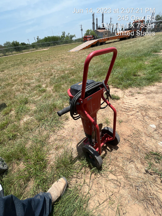 2023 HILTI TE 3000-AVR