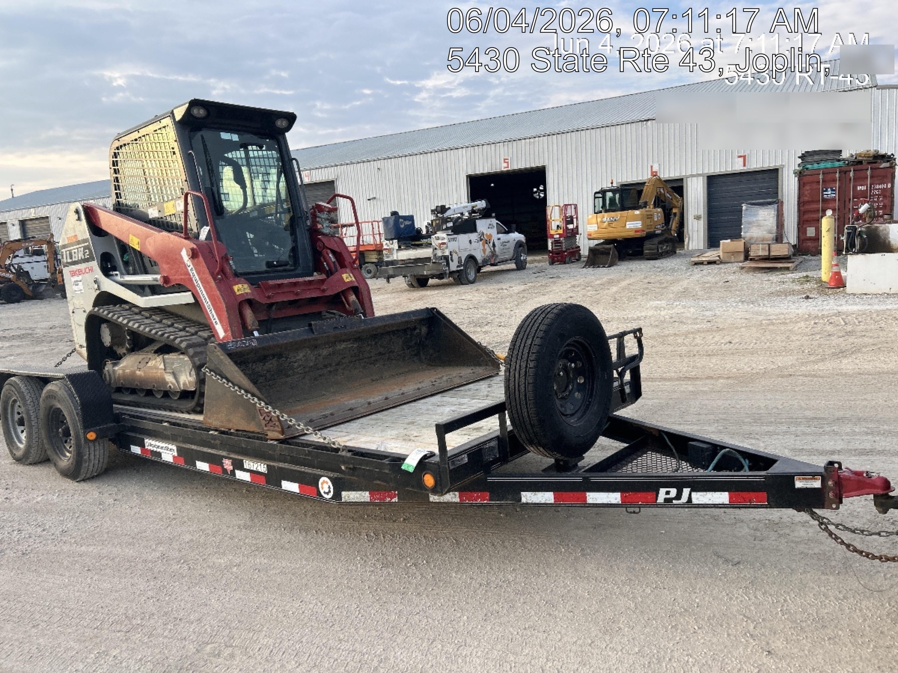 2021 TAKEUCHI TL8R2-CR
