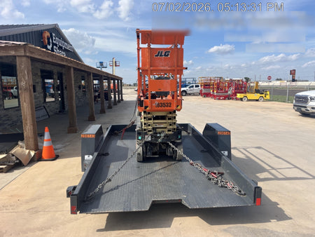 2021 JLG ES1932