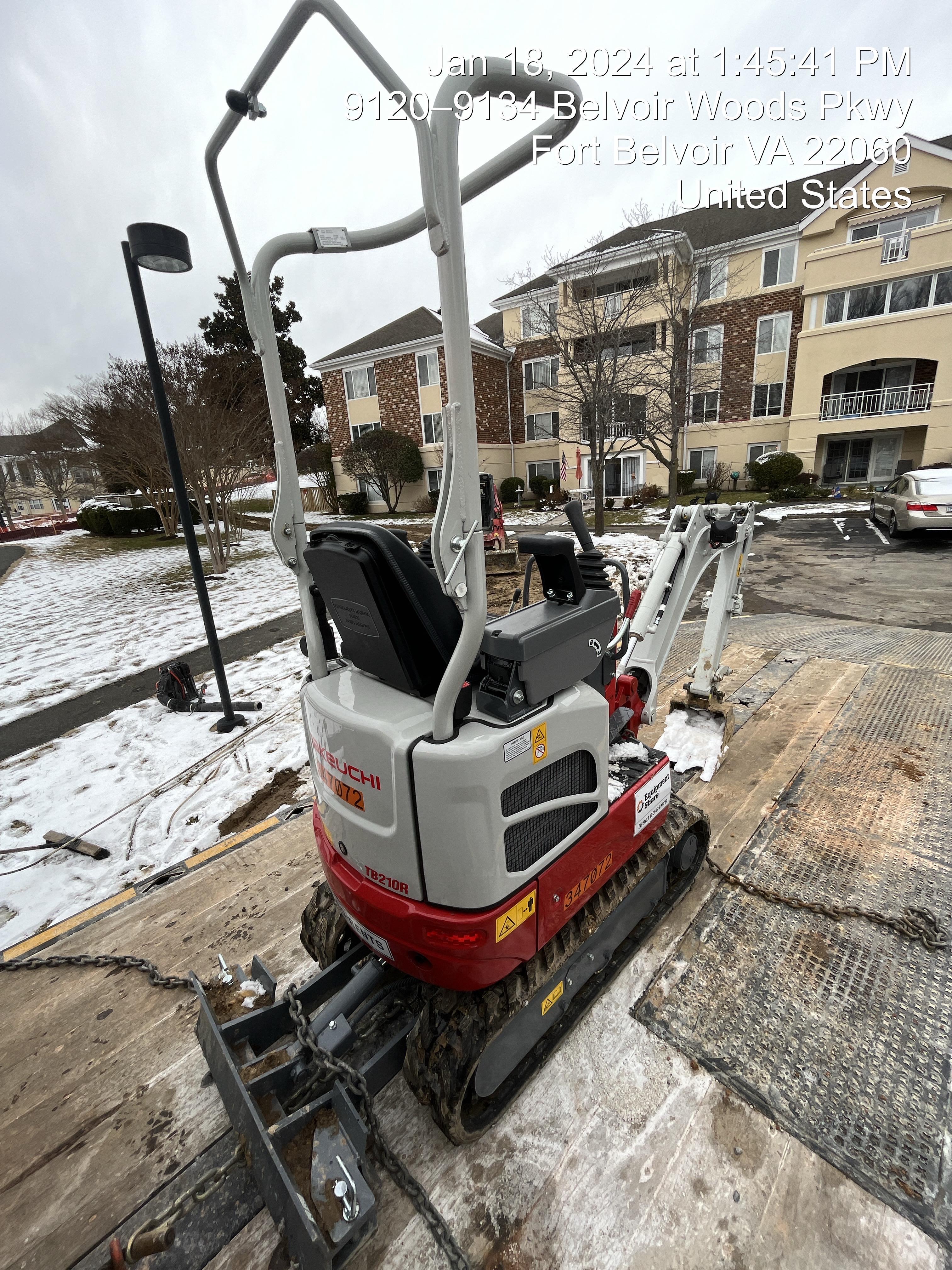 2023 TAKEUCHI TB210R