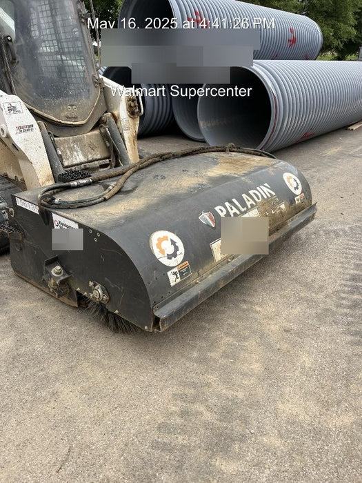 2021 PALADIN Sweepster SB72