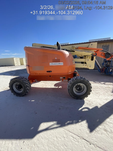 2019 JLG 450AJ