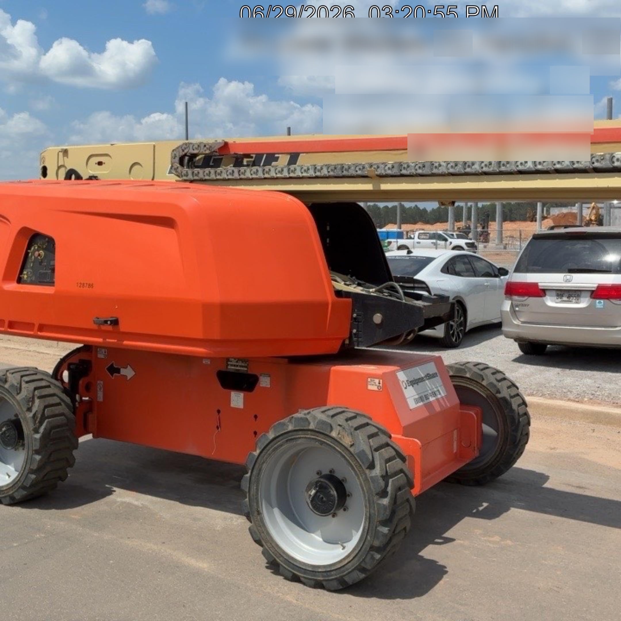 2021 JLG 660SJ