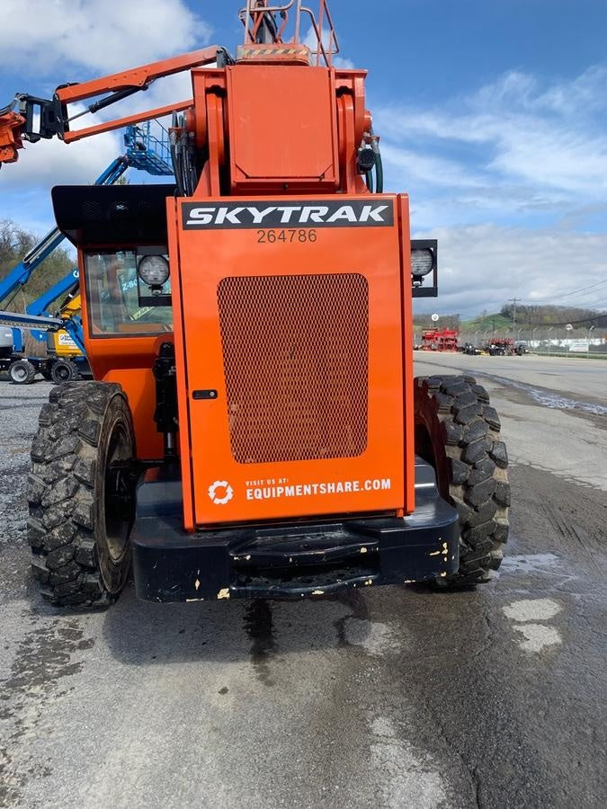 2022 SKYTRAK 12054