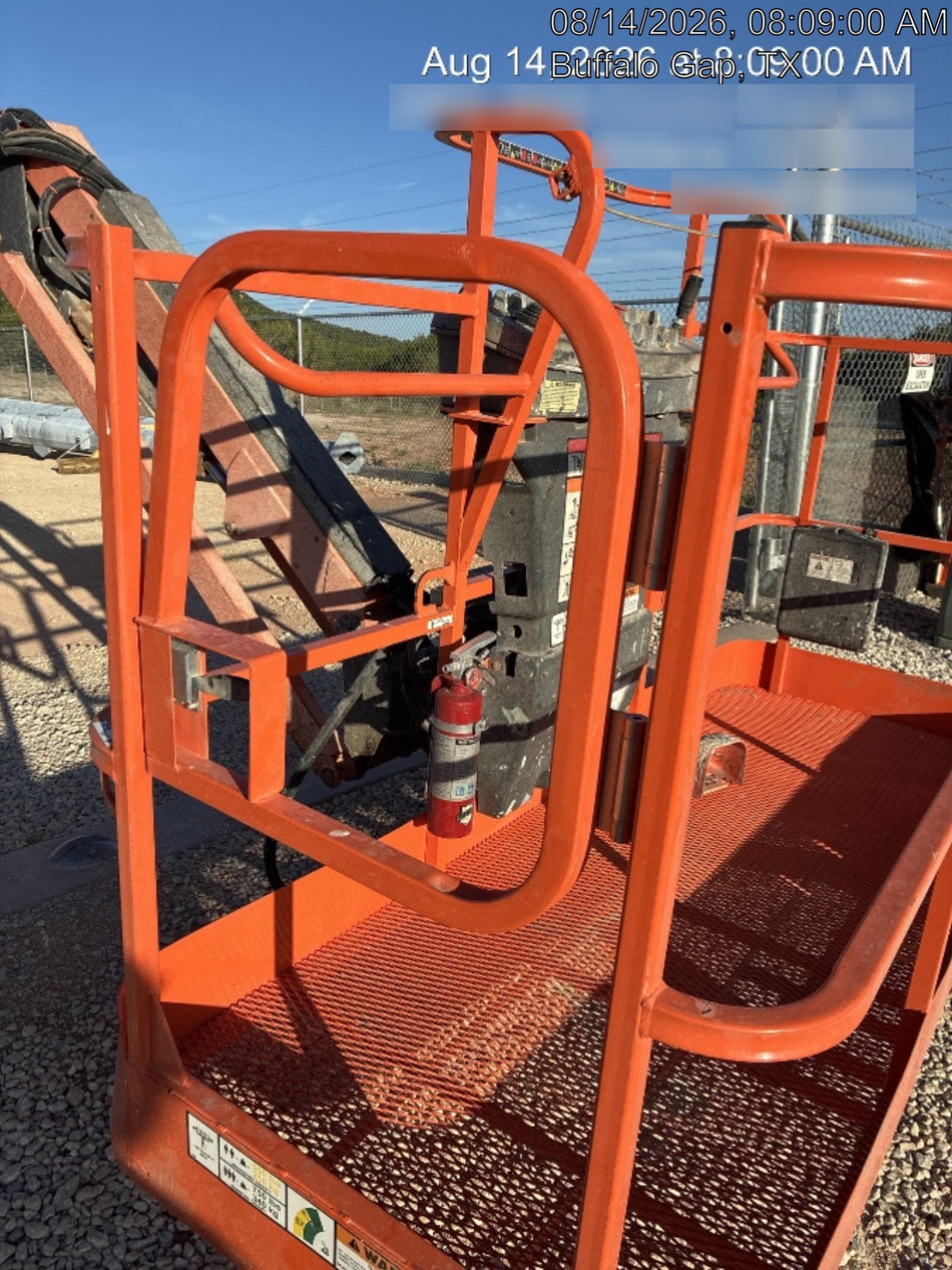 2019 JLG 660SJ