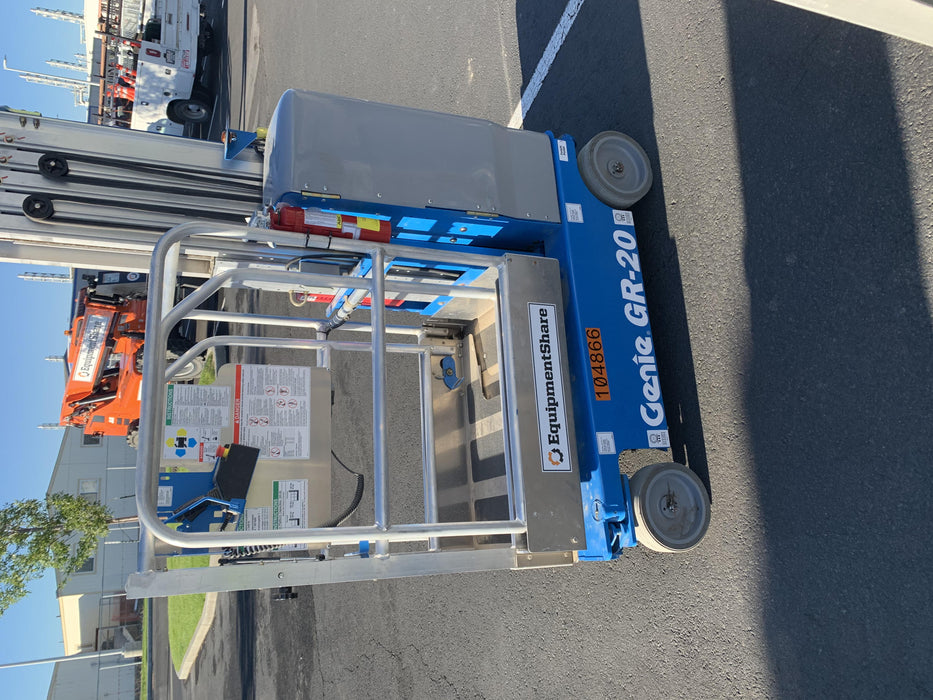 2020 GENIE GR-20