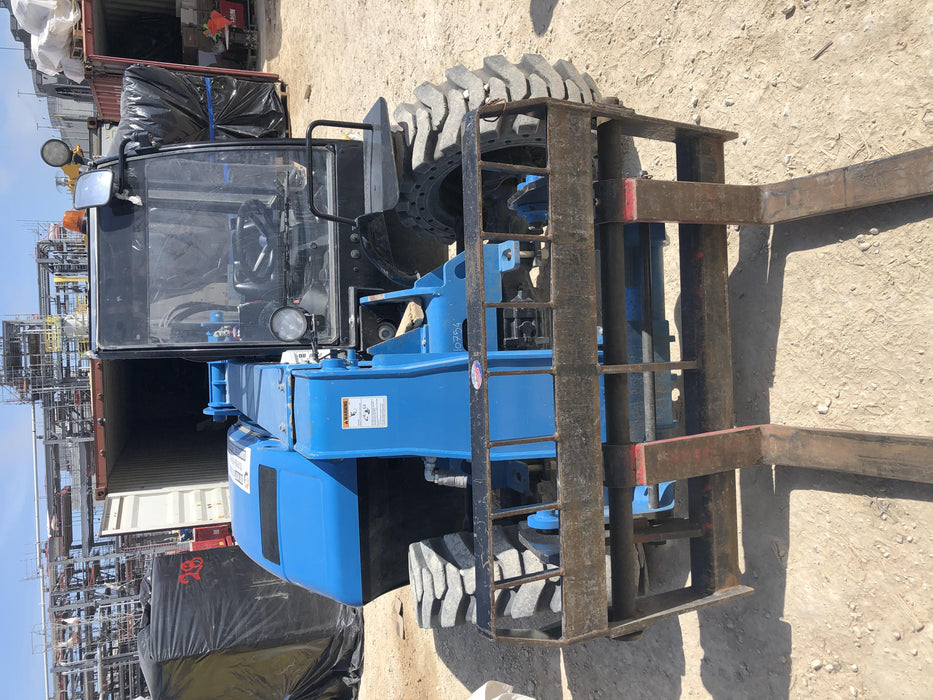 2020 JLG G5-18A Cab/Heat/Air, NM Solid Tires, Beacon w/48" Carriage, 48" Pallet Forks