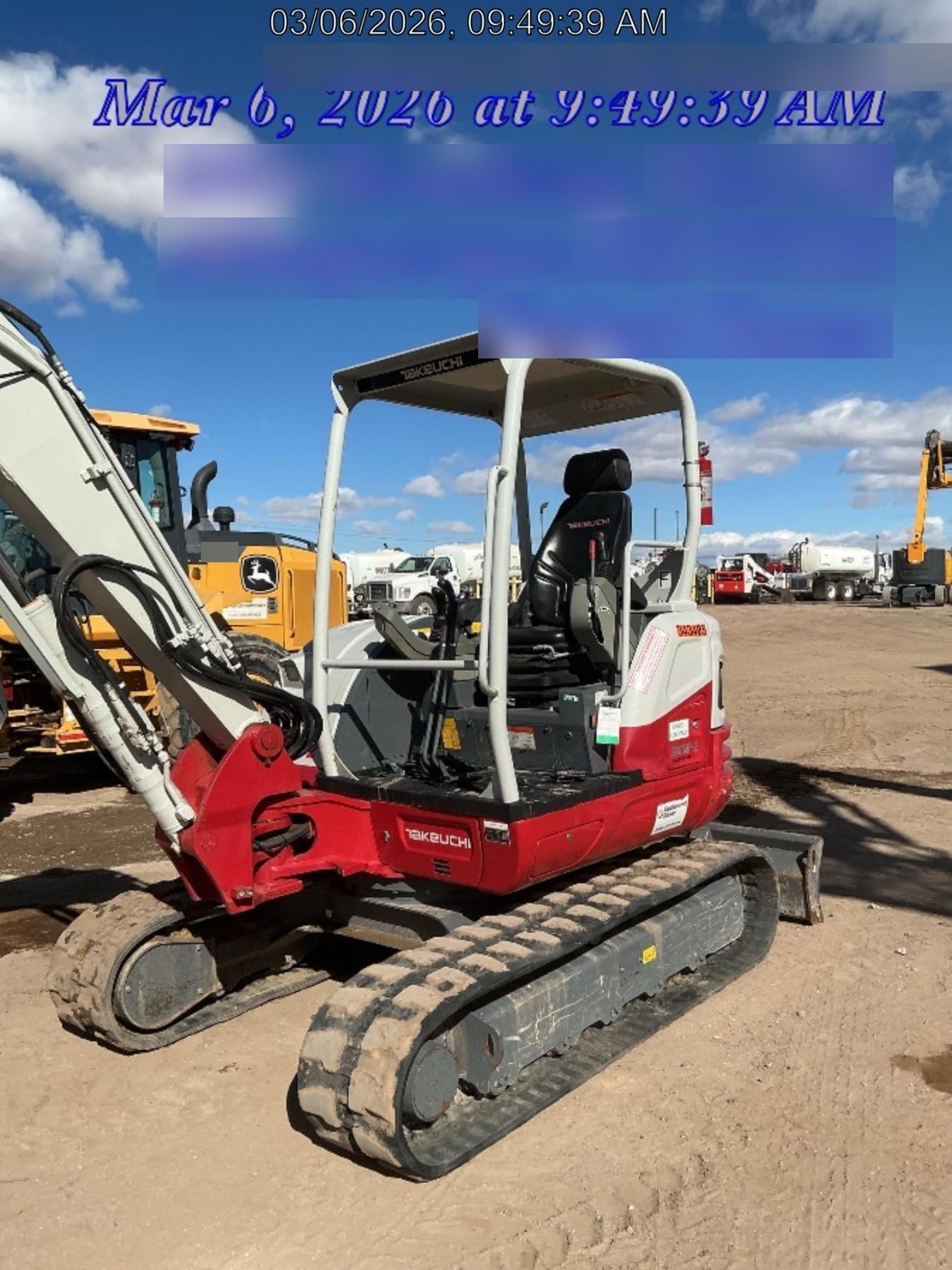 2023 TAKEUCHI TB250-2R