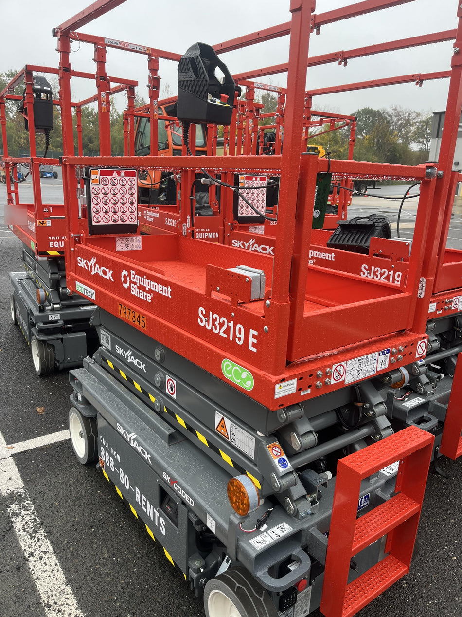 2027 SKYJACK SJ3219E