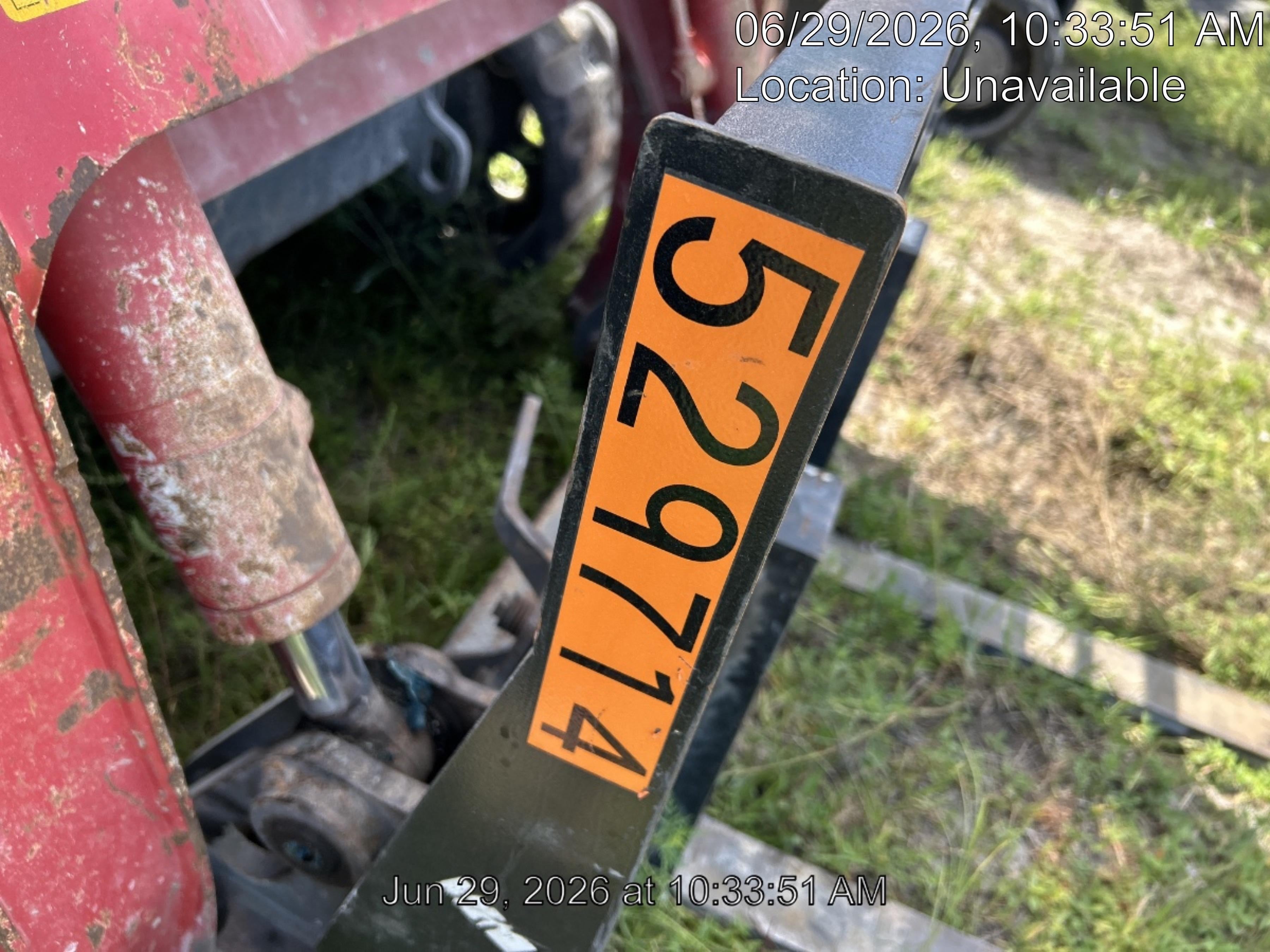 2025 ARROW MATERIAL HANDLING 60" Pallet Forks - Arrow