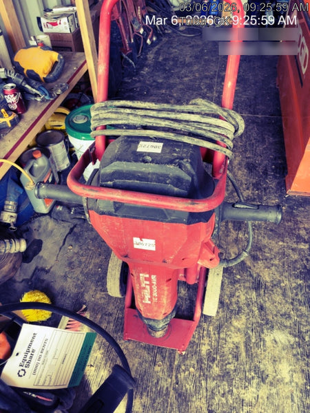 2023 HILTI TE 3000-AVR