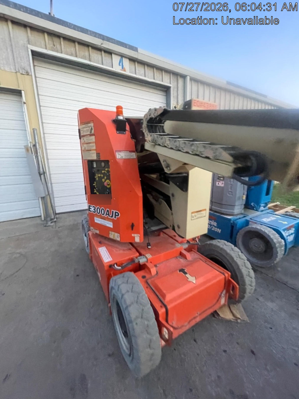 2019 JLG E300AJP