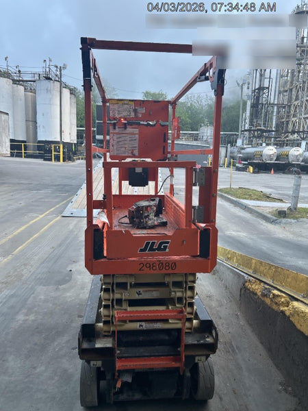2023 JLG ES1932