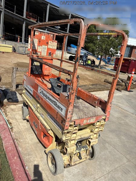 2016 JLG 1930ES