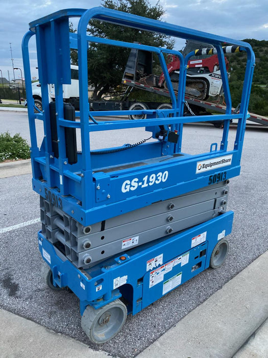 2019 Genie GS-1930 Fixed Rails with Chain Entry