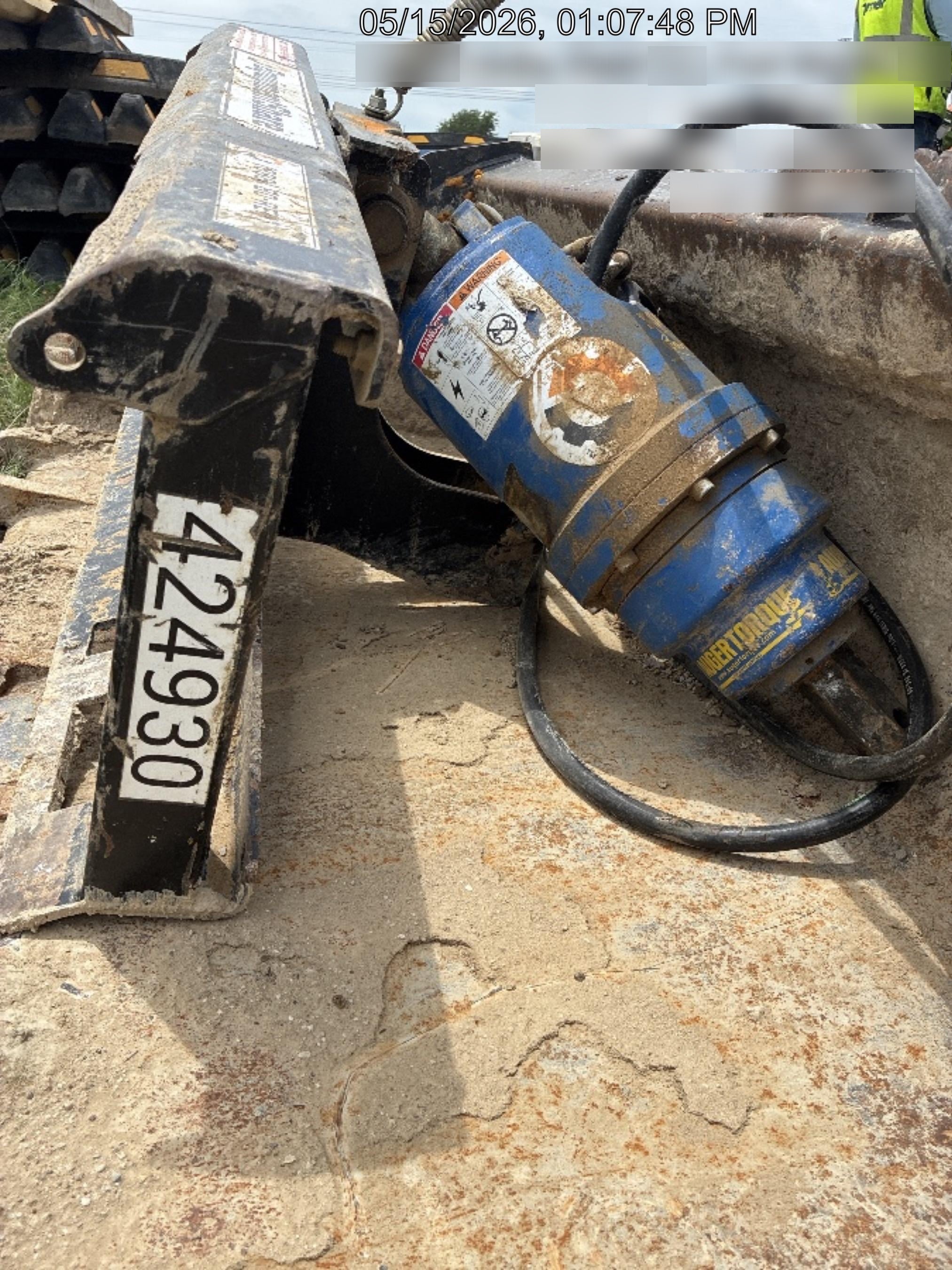 2024 AUGER TORQUE 3300-30