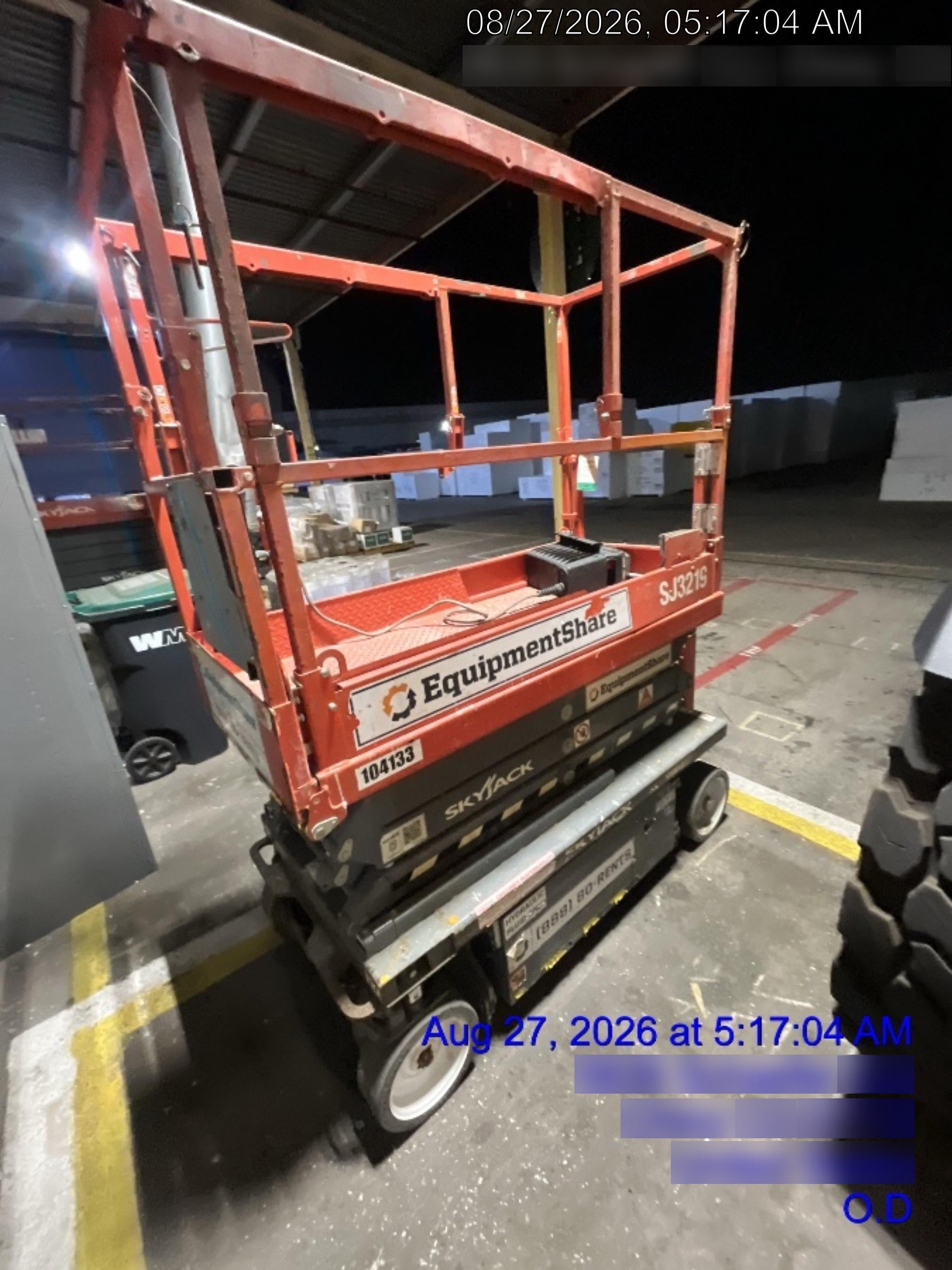 2020 Skyjack SJIII-3219 Solid NM Tires, Half height spring hinged entry gate, Dual Beacons, 800W Inverter