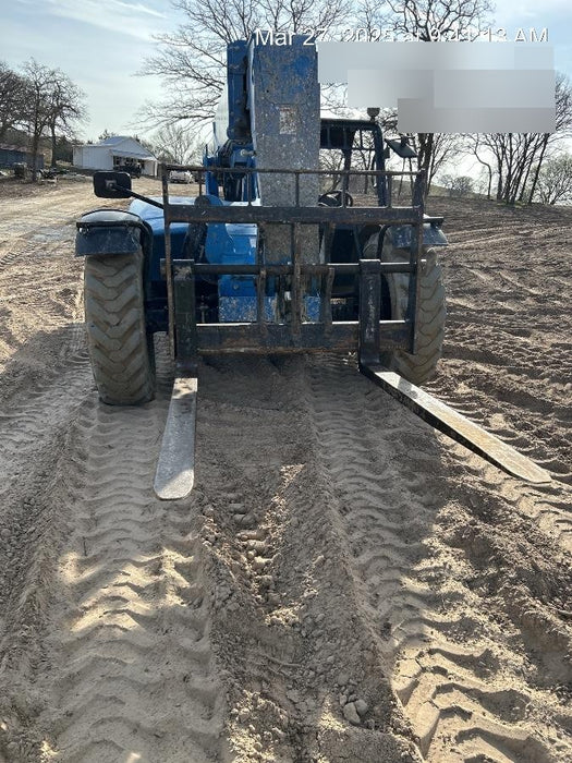 2018 Genie GTH-636 GTH-636 w/Open ROPS, Solid Tires, beacon/work lights, 48" carriage/forks