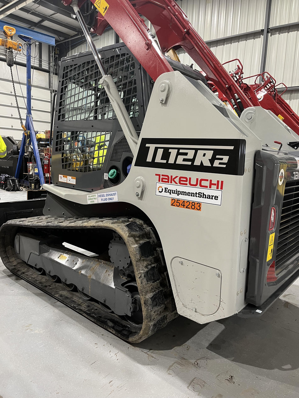 2022 TAKEUCHI TL12R2-CR