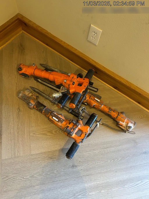 2021 MICHIGAN PNEUMATIC MP-30-1