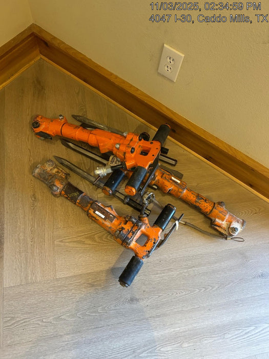 2021 MICHIGAN PNEUMATIC MP-30-1