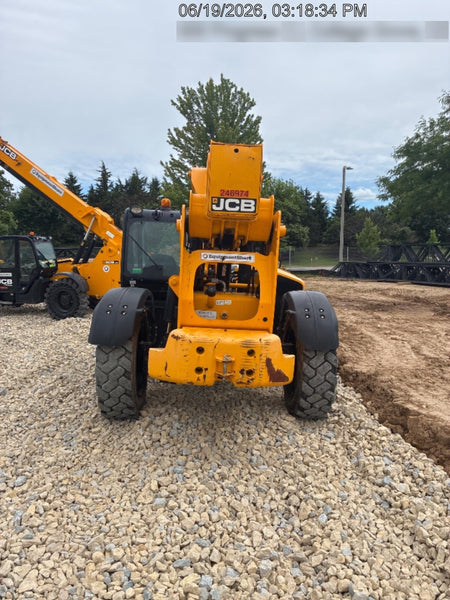 2022 JCB 510-56