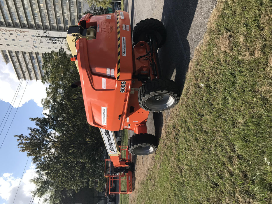 2020 JLG 600S