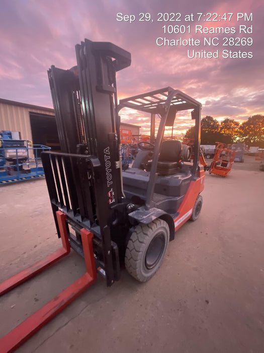 2022 TOYOTA 50-8FGU25