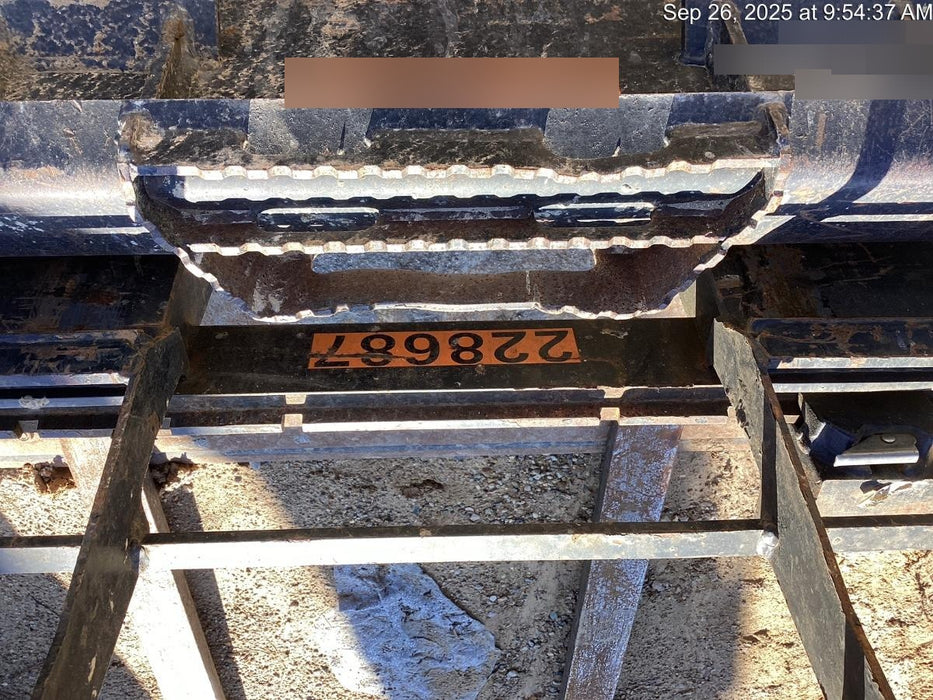 2022 ARROW MATERIAL HANDLING 72" Pallet Forks - Arrow