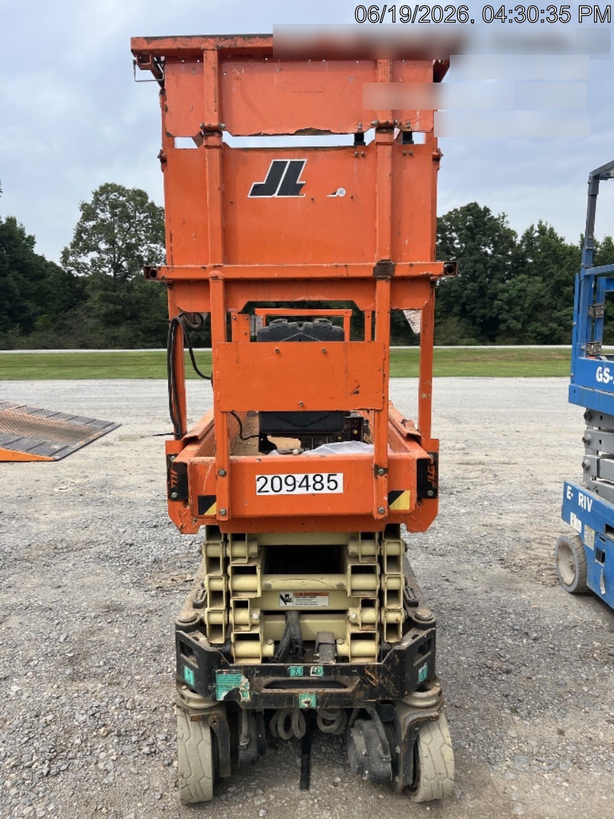 2022 JLG ES1932