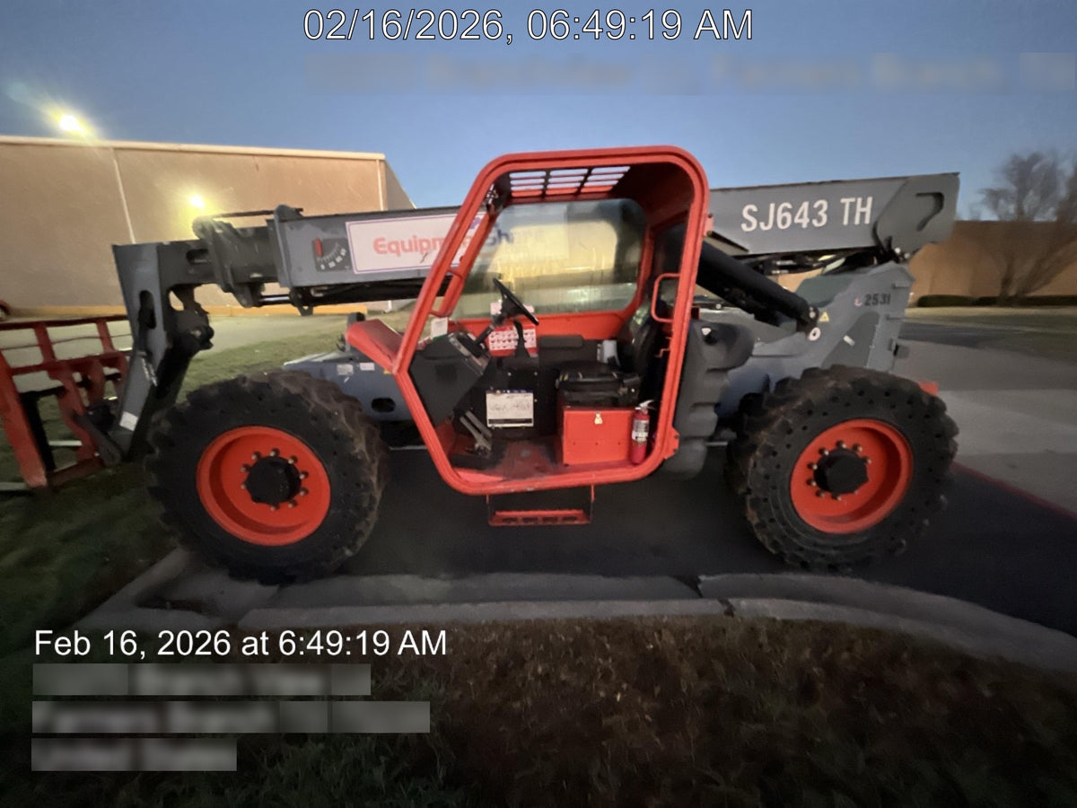 2016 Skyjack SJ643 TH 60" Carriage, Solid Tires