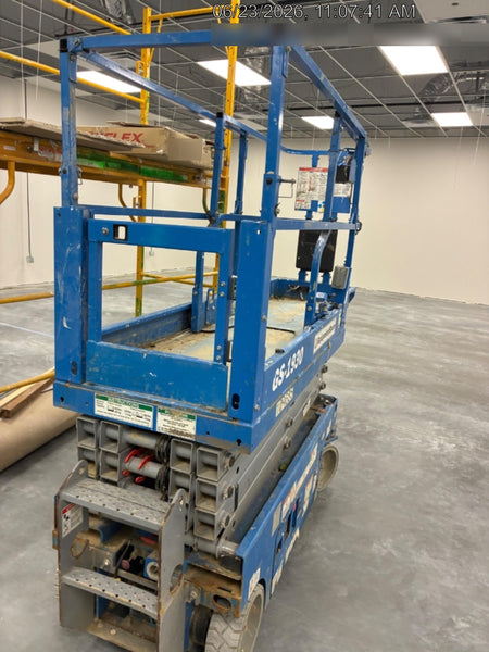 2020 Genie GS-1930 Solid Non Marking Tires, Beacon, Folding rails with half height swing gate, 800W Inverter
