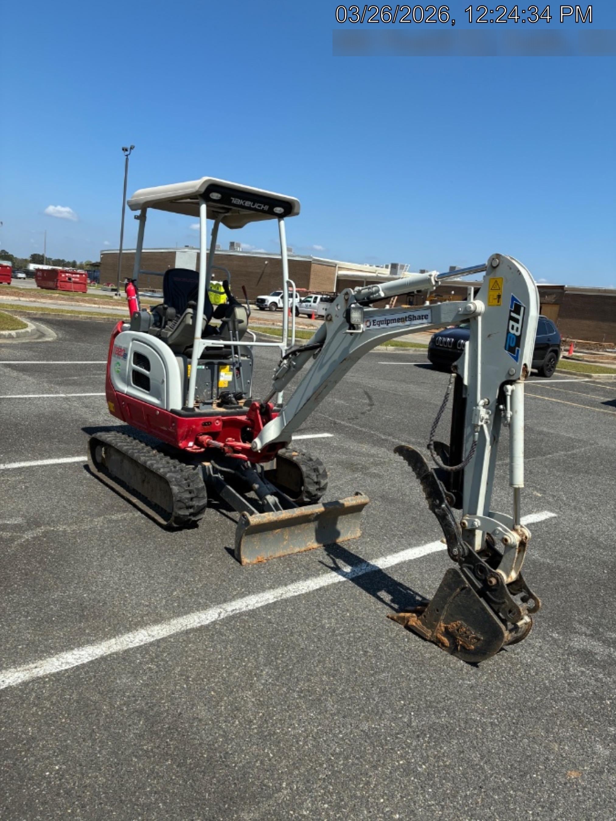 2023 TAKEUCHI TB20e