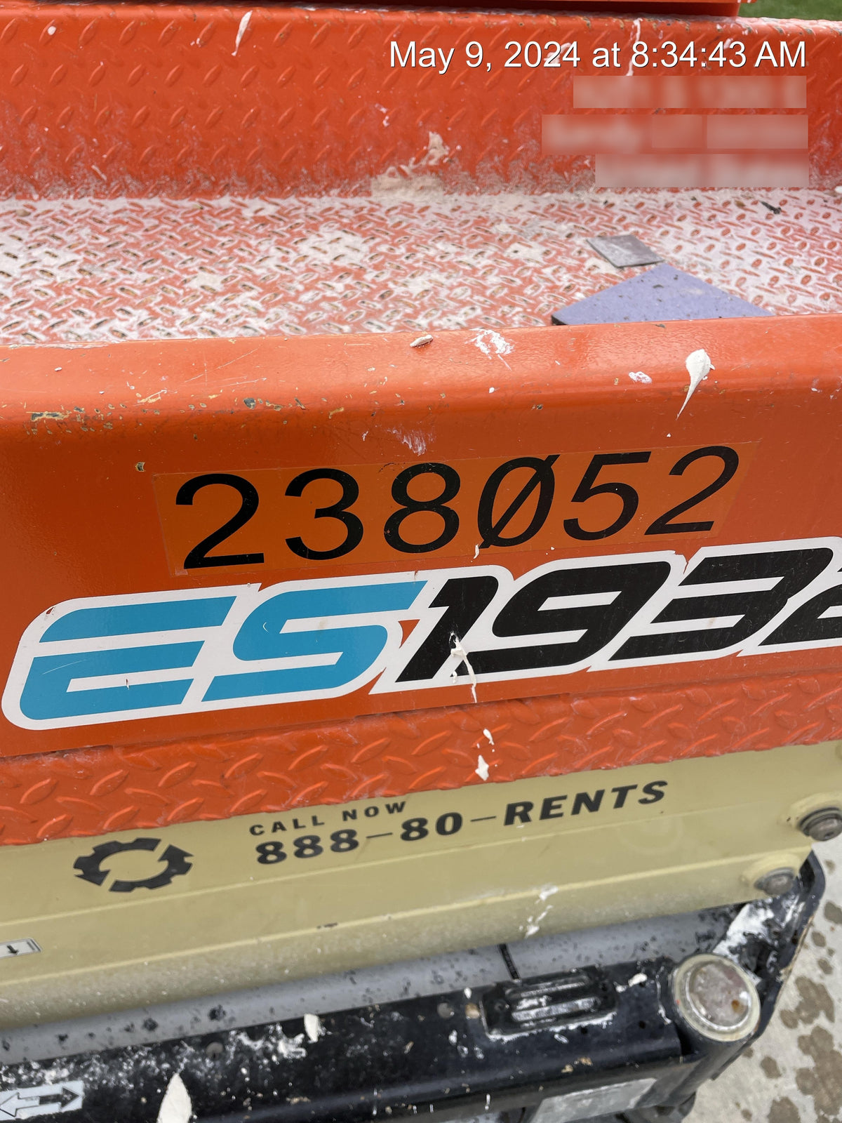 2022 JLG ES1932