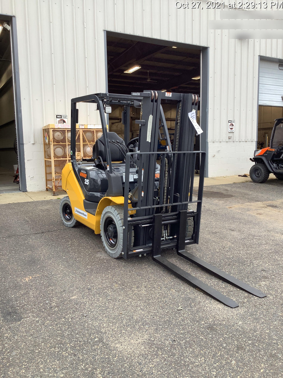 2021 KOMATSU FG25T-16