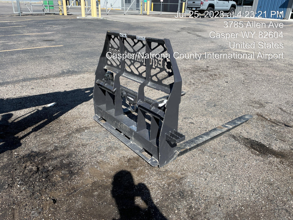 2023 PALADIN 48" Pallet Forks - Paladin