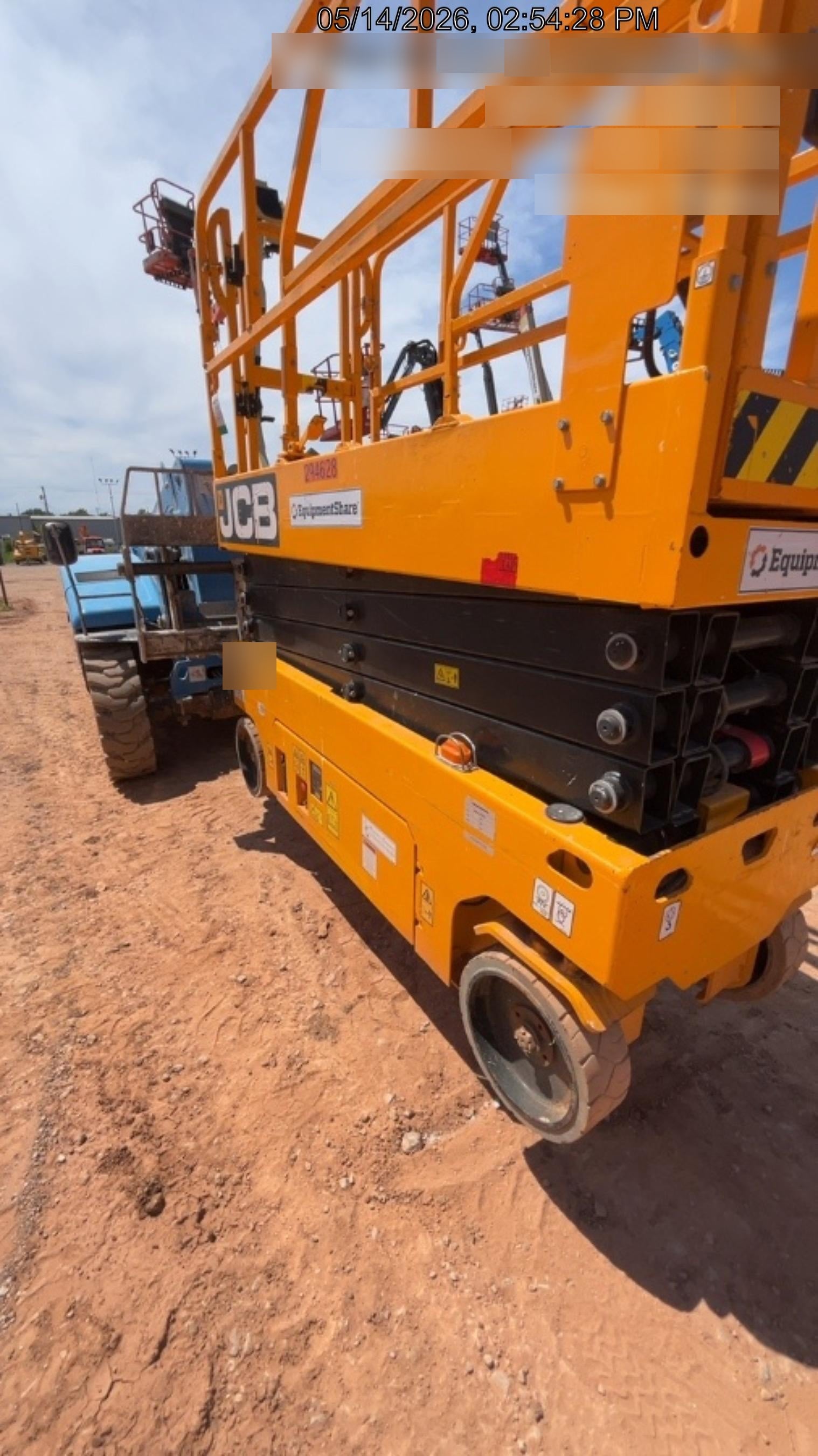2023 JCB S2632E