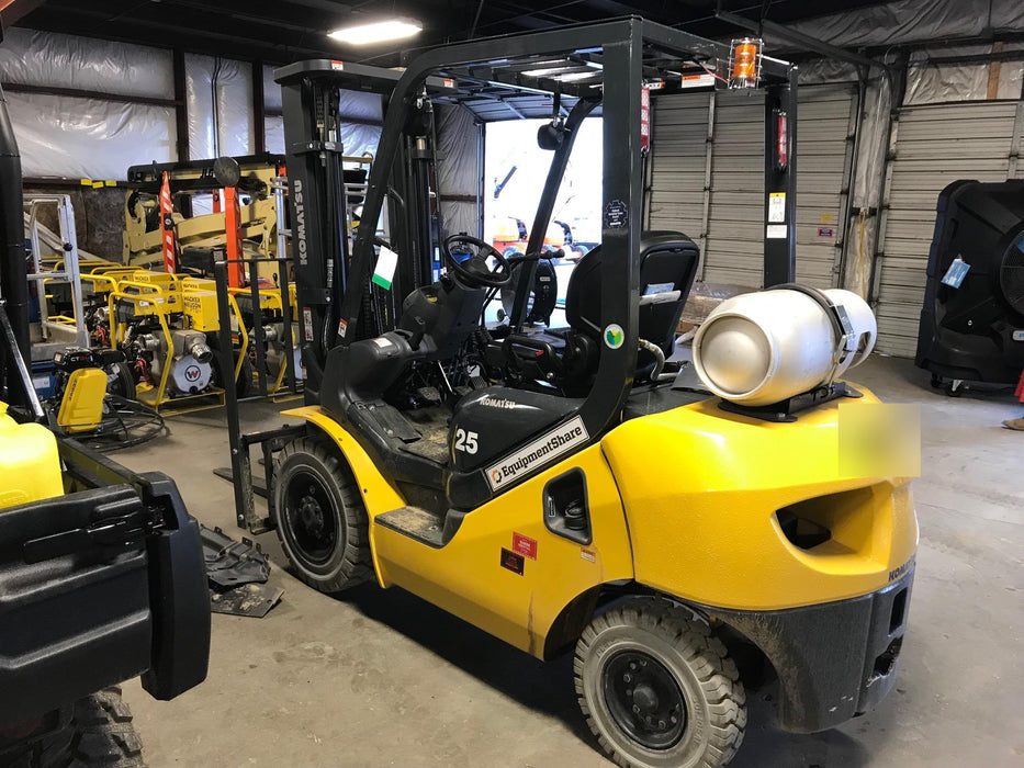 2018 KOMATSU FG25HT-16