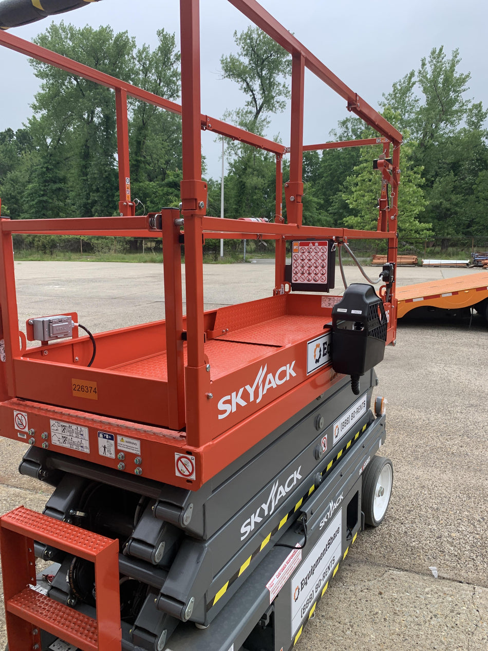 2022 SKYJACK SJ3226
