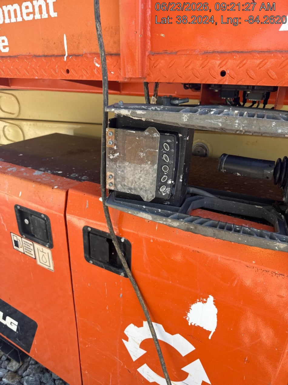 2023 JLG RT3369