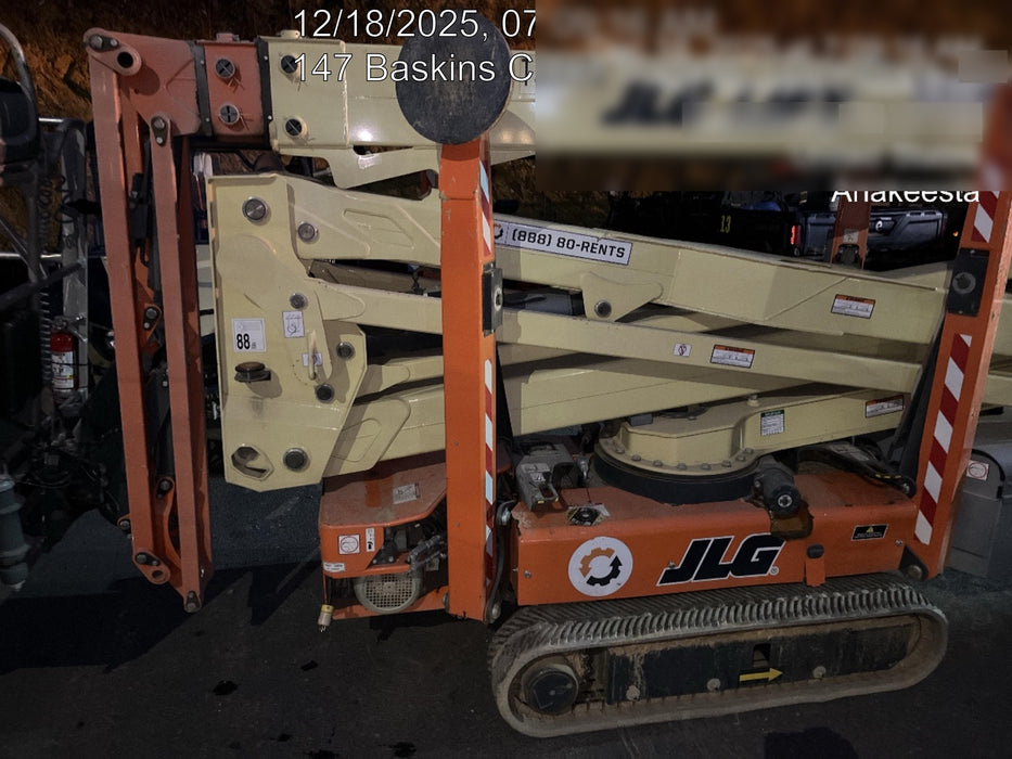 2021 JLG X600AJ