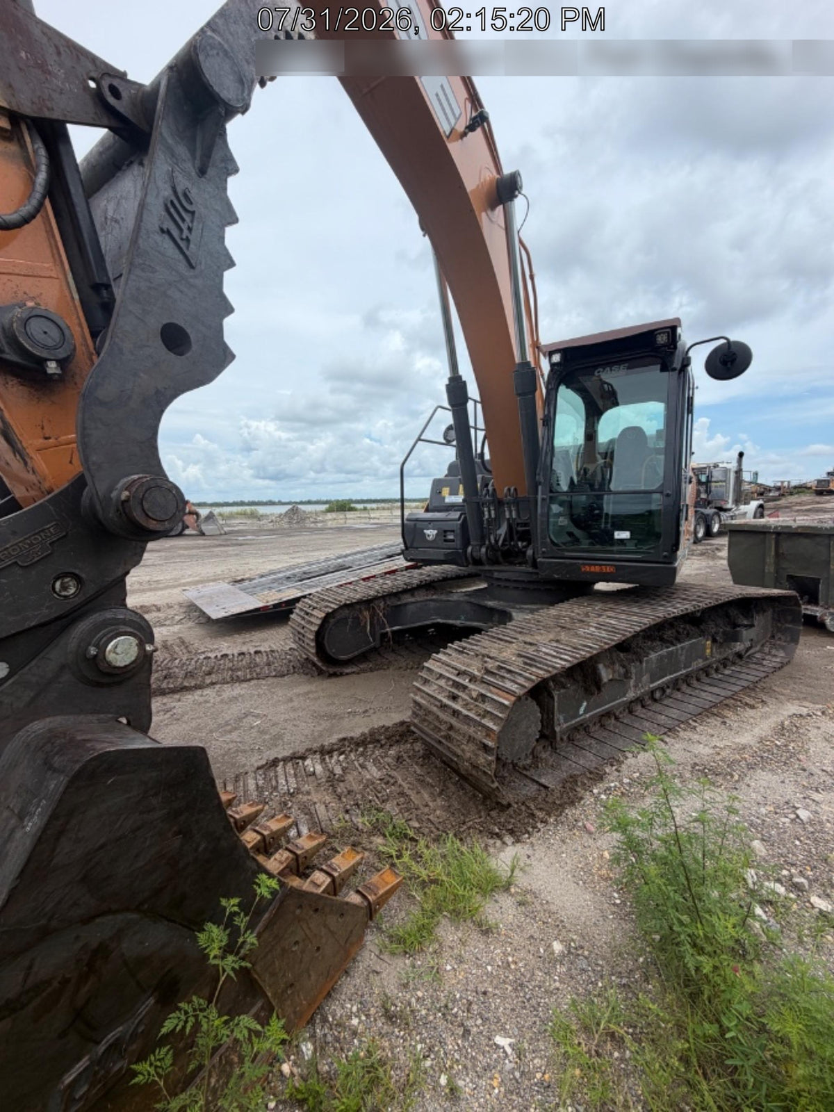 2025 CASE CX260E