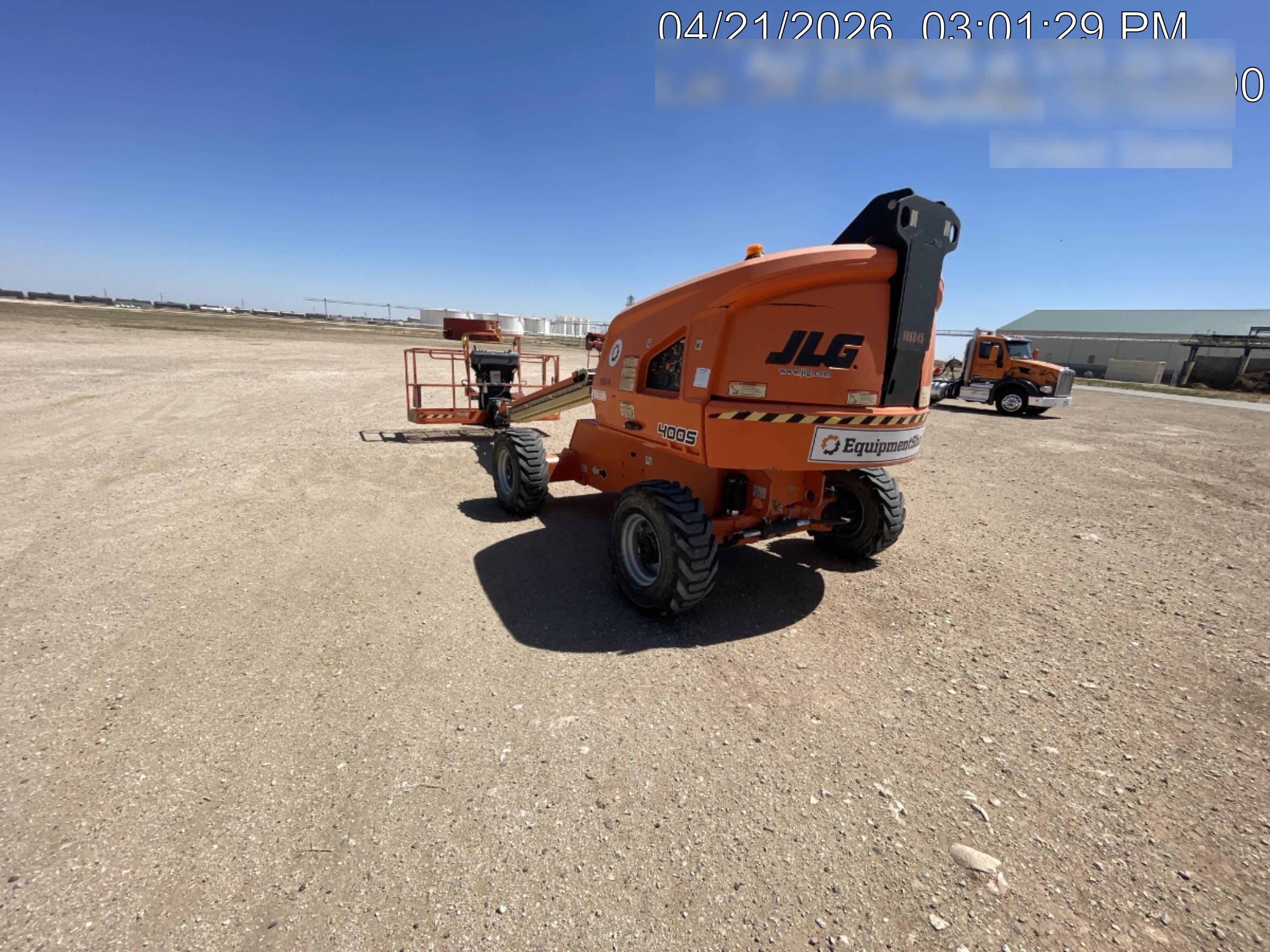 2021 JLG 400S