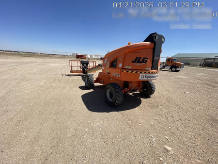 2021 JLG 400S