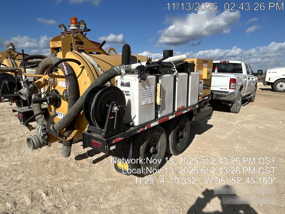 2020 Vac-Tron LP573XDT 24 HP Kohler Diesel Engine (Tier 4 Final), Includes 500 Gallon Debris Tank w/ Hydraulic Tilt, two (2) 100 Gallon Water Tanks, Low Profile Torsion Axles (12,000 GVWR), Manual Jack