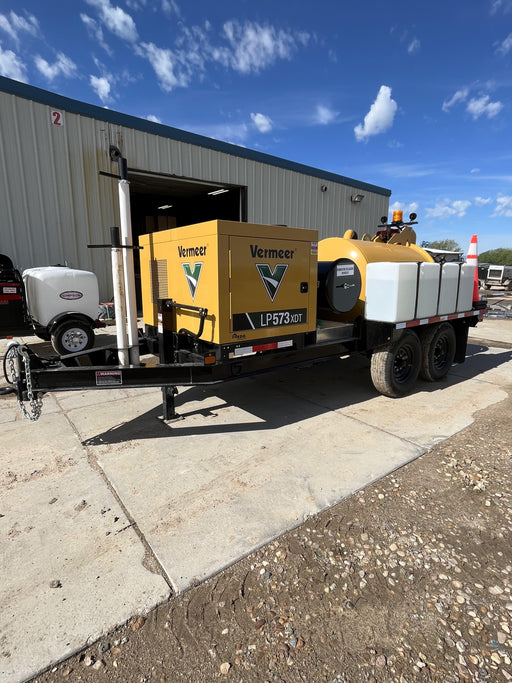 2023 Vac-Tron LP573XDT T4 Koehler Diesel Engine, 500 Gallon Debris Tank, x2 100 Gallon Water Tanks
