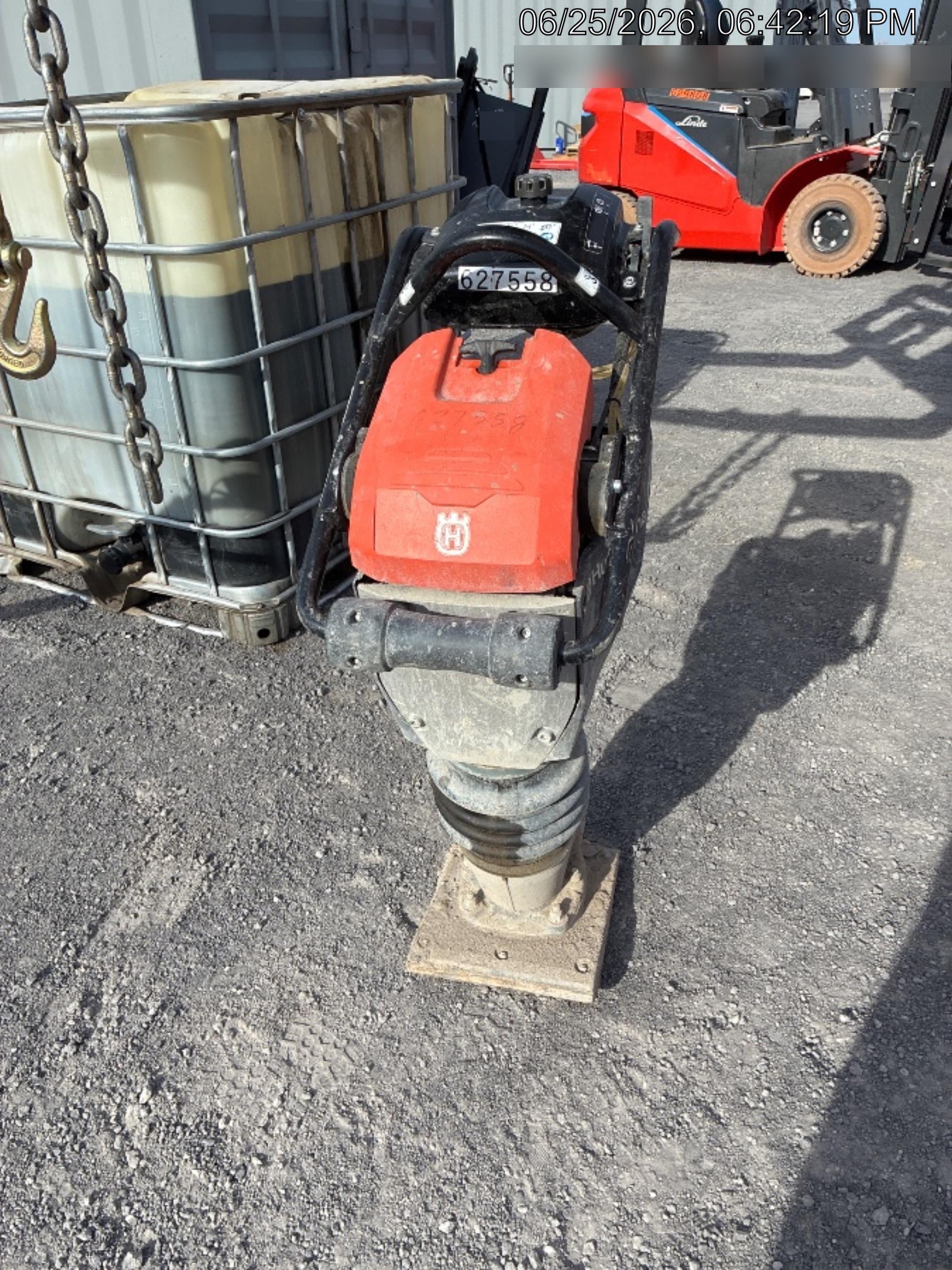 2025 HUSQVARNA LT6005