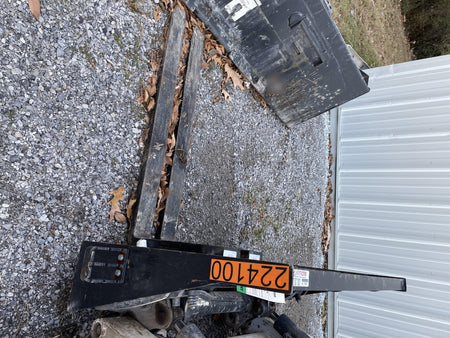 2022 ARROW MATERIAL HANDLING 48" Pallet Forks - Arrow
