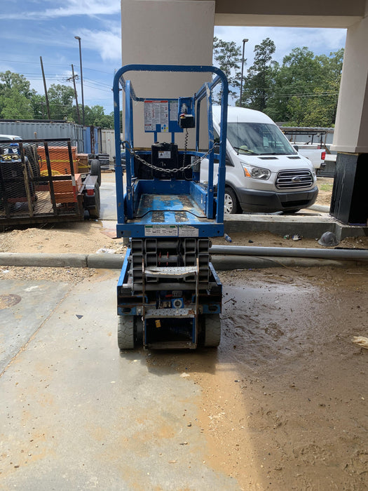 2019 Genie GS-1930 Fixed Rails with Chain Entry